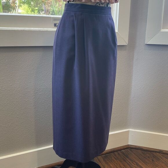 Givenchy  purple pencil skirt - Picture 5 of 11